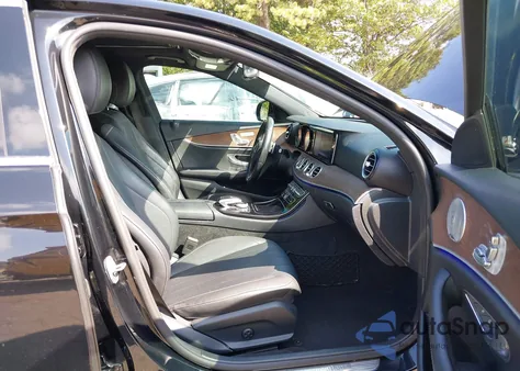 2017 Mercedes-Benz E 300 from USA, damaged, VIN WDDZF4JB5HA039823